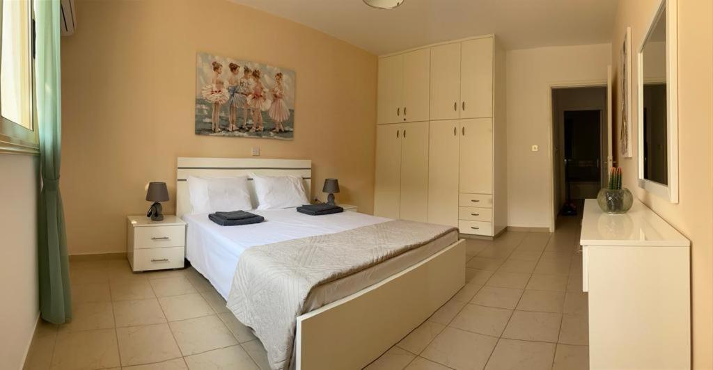 Royal Seacrest Residence Paphos Eksteriør billede
