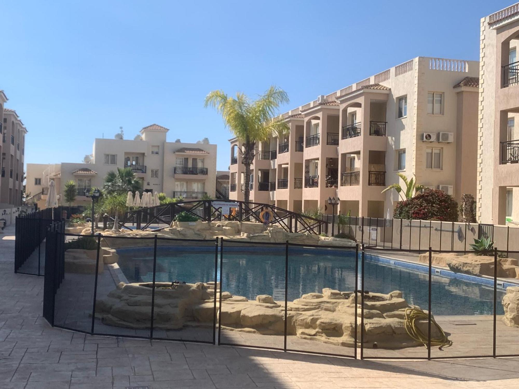 Royal Seacrest Residence Paphos Eksteriør billede